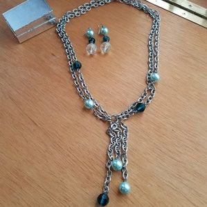 Nwot cute necklace and earrings